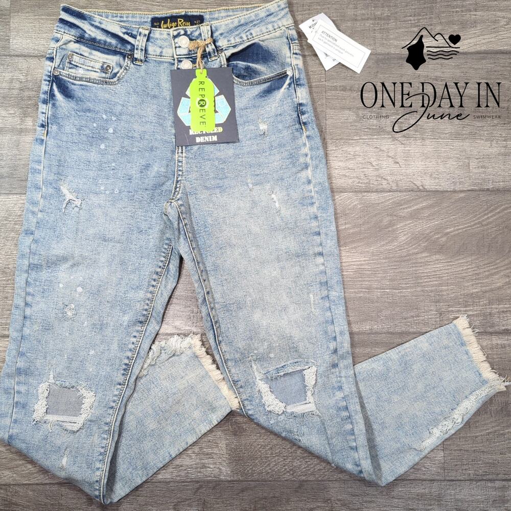 Indigo Rein Juniors High Rise Distressed Ankle Jeans Size 7